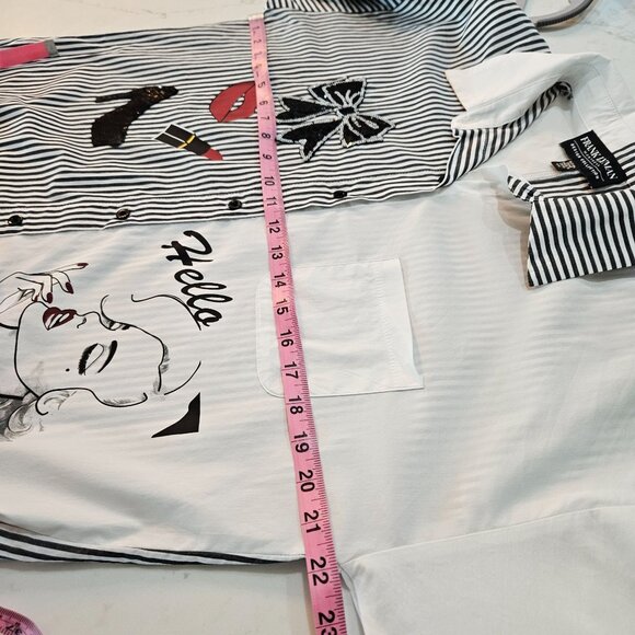 Frank Lyman Design Collection Shirt Medium Striped Woman Illustration Artsy B&W - Picture 10 of 12